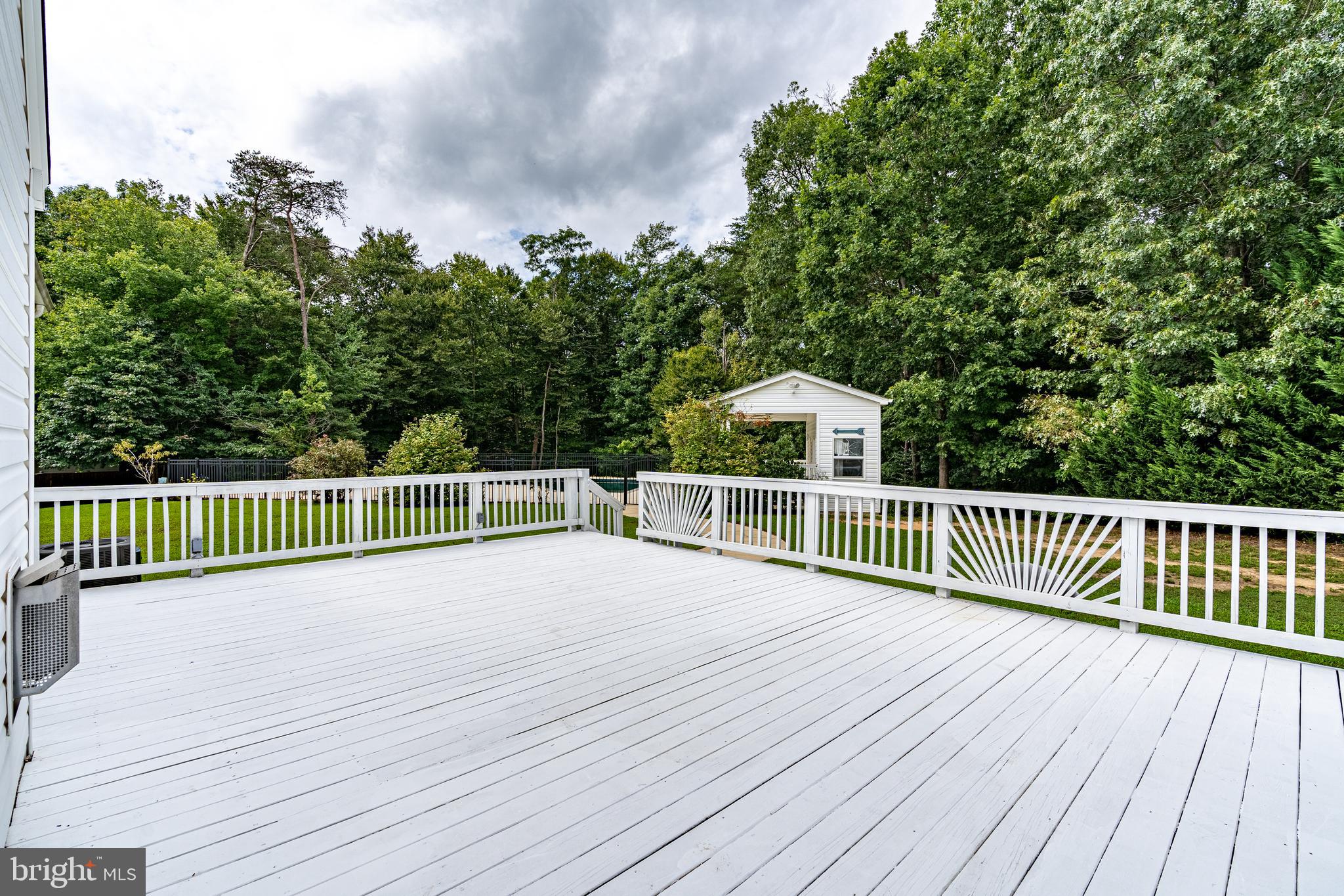 MILLS POND - Residential