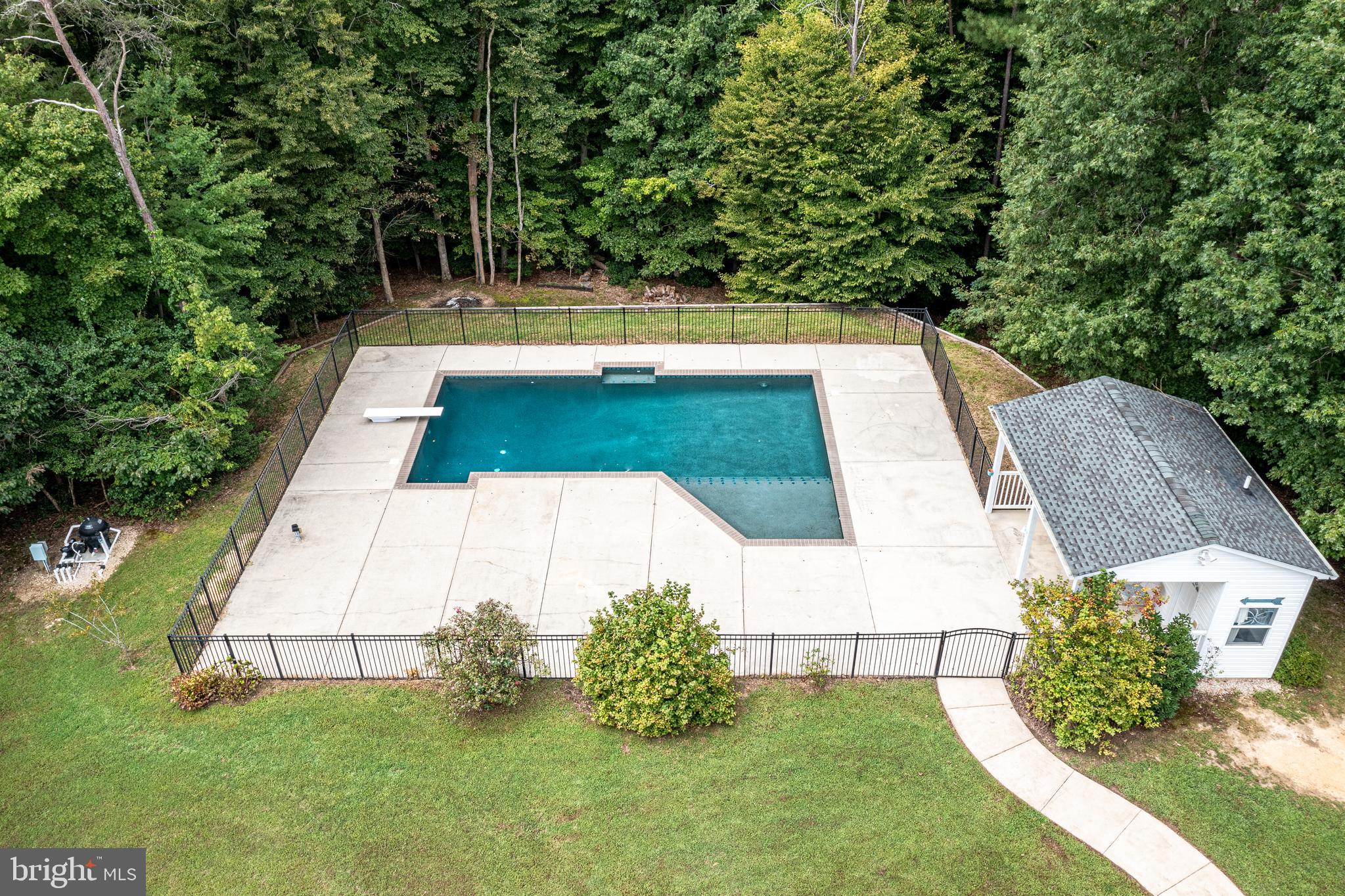 MILLS POND - Residential