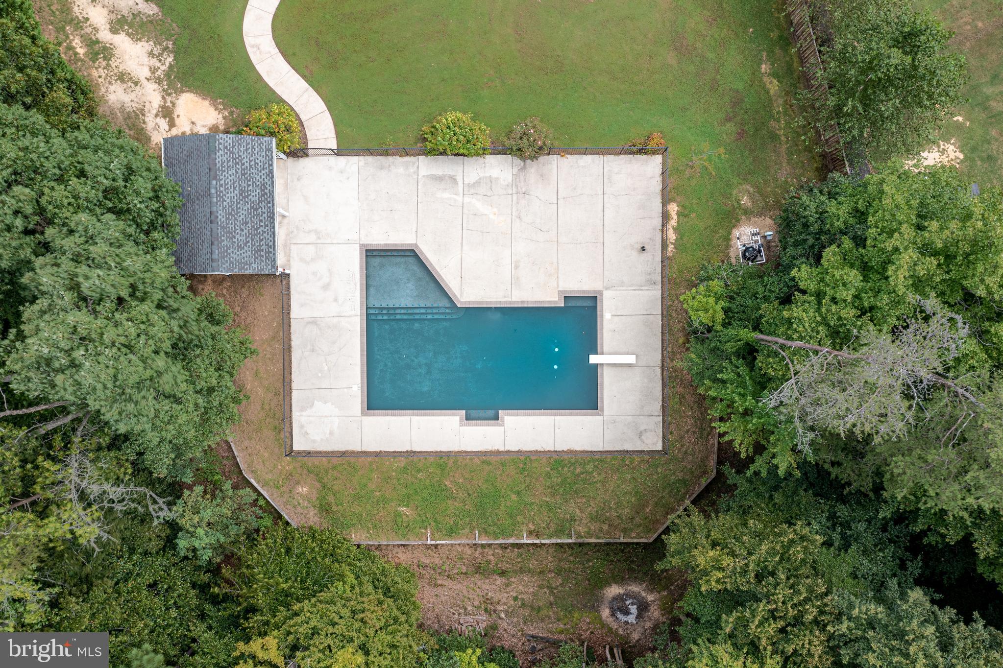 MILLS POND - Residential