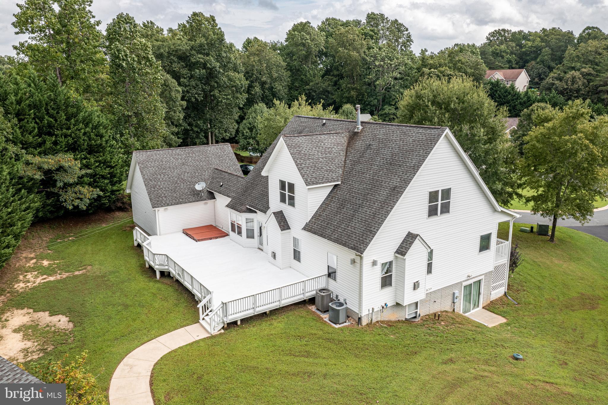 MILLS POND - Residential