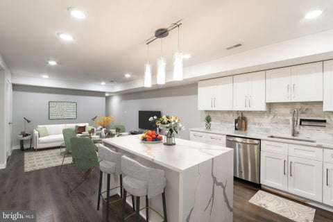 Condo For Rent - 751 N 20th Street #UNIT 1<br/> PHILADELPHIA, PA 19130