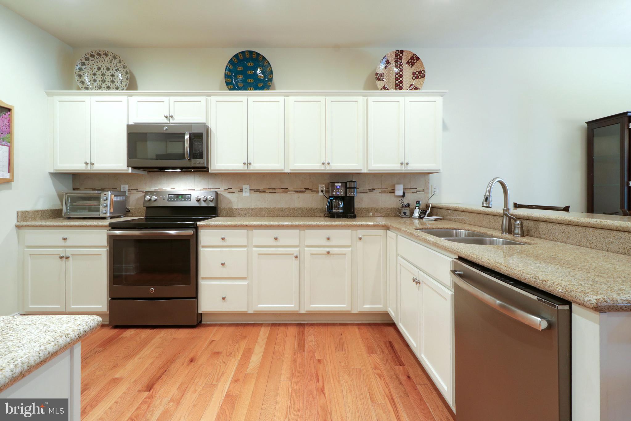 ROSEWOOD COVE - Residential