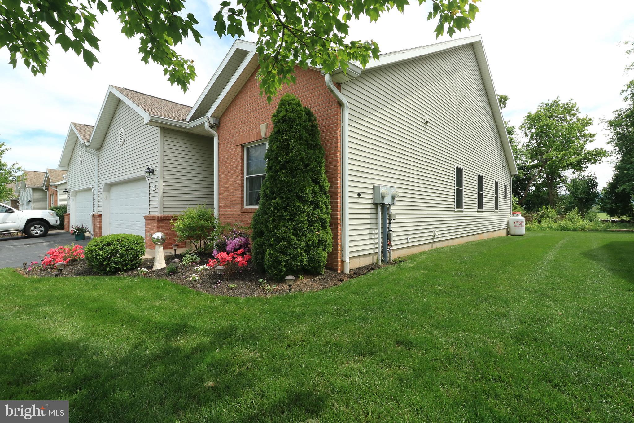150 ROSEWOOD COVE