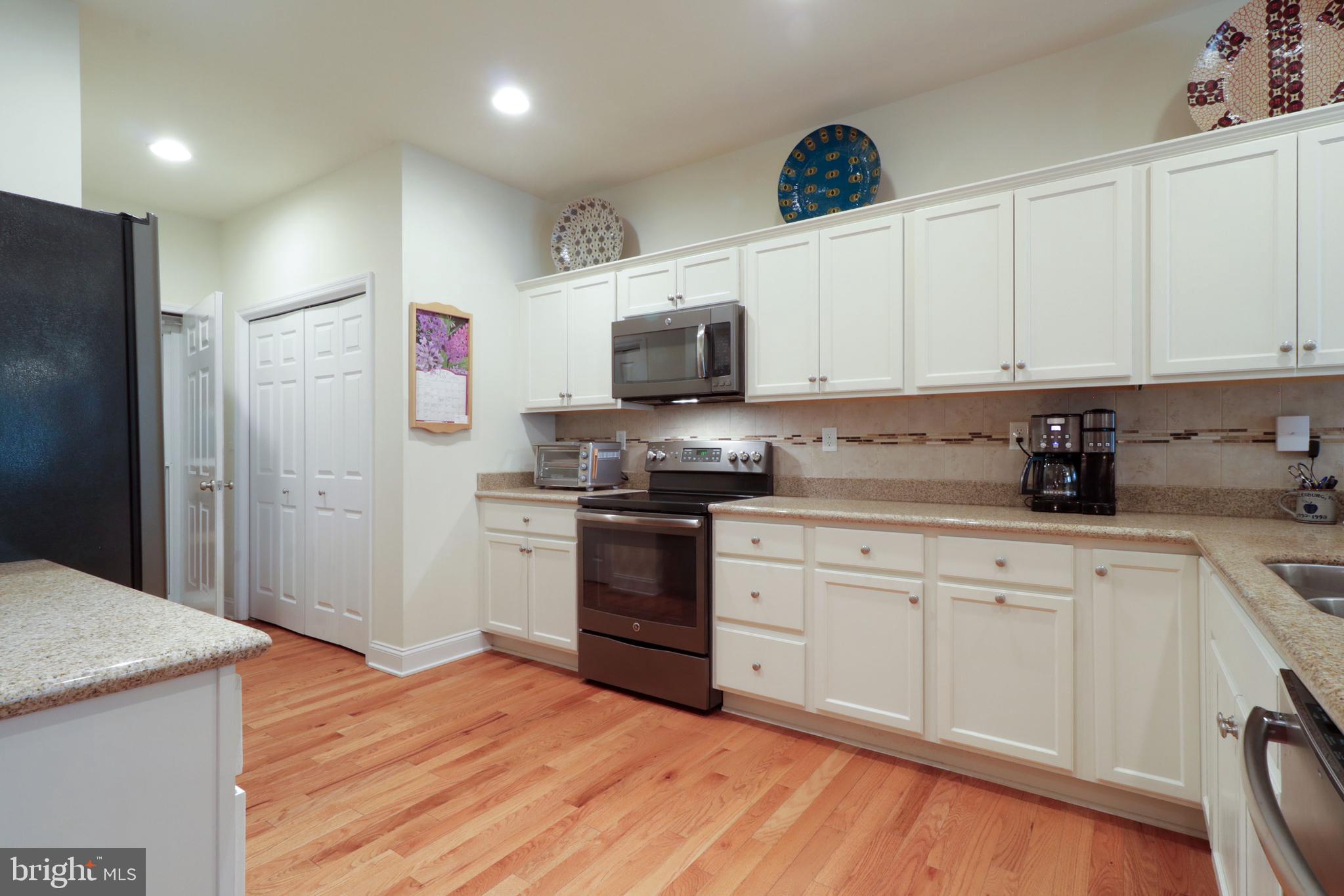 ROSEWOOD COVE - Residential