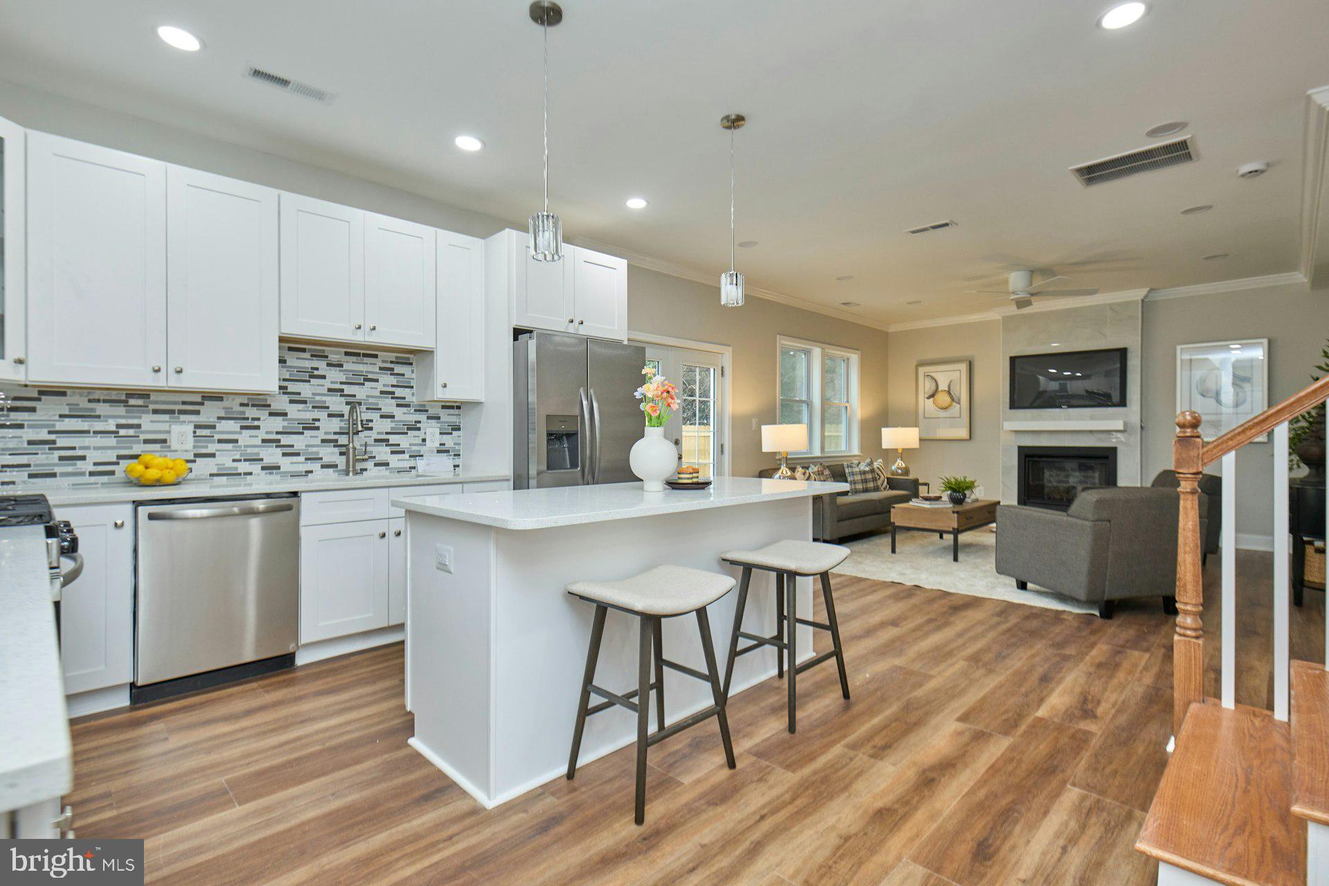 PARKLAWN - Residential