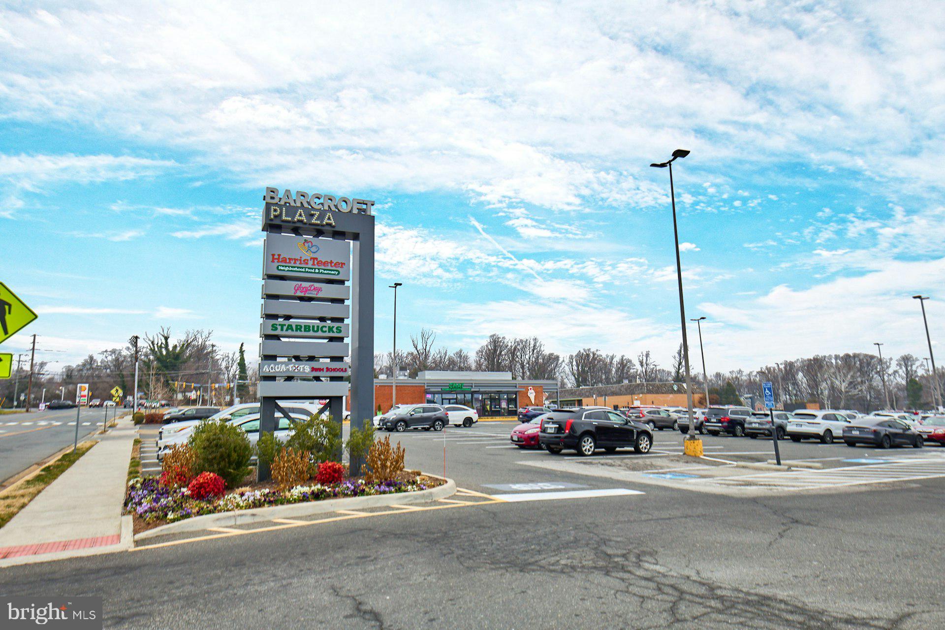 PARKLAWN - Residential