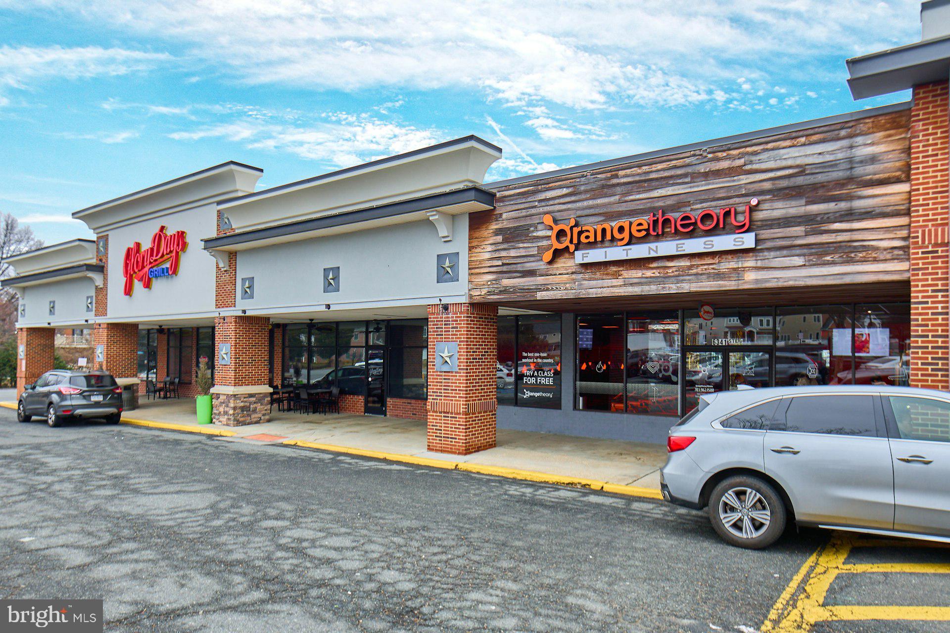 PARKLAWN - Residential