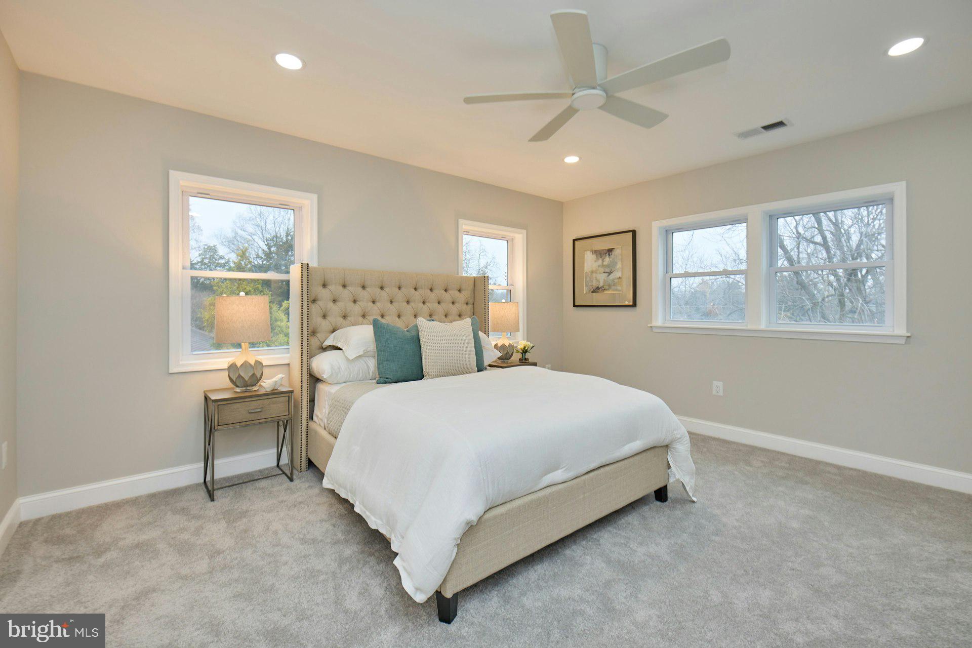 PARKLAWN - Residential