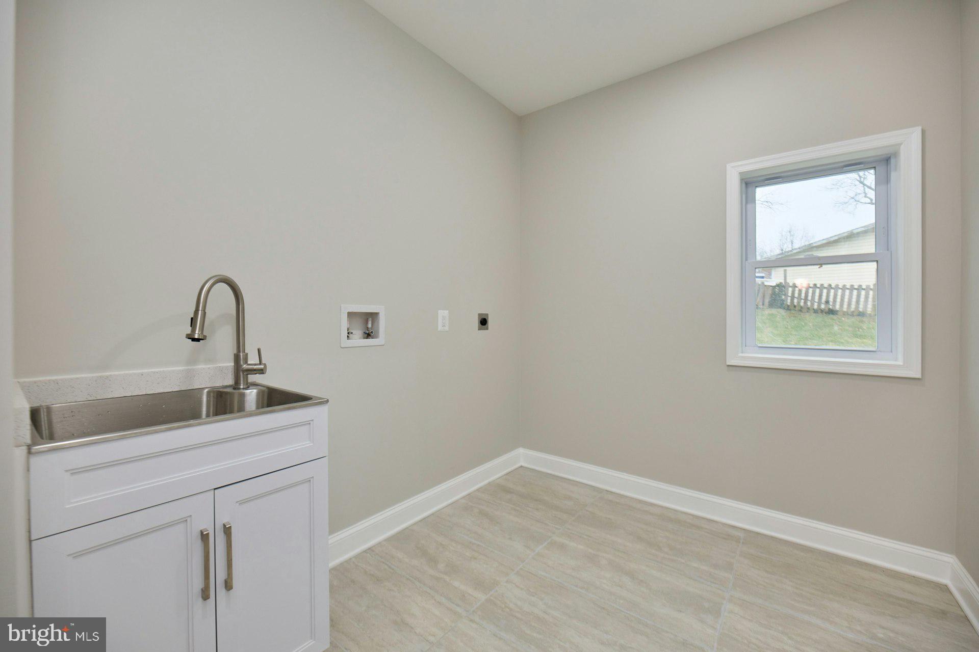 PARKLAWN - Residential