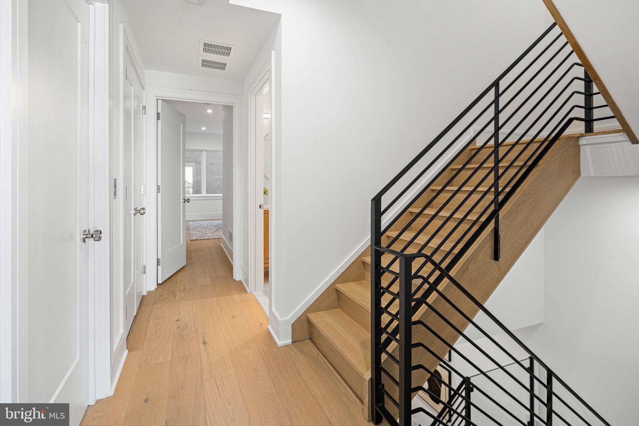 WASHINGTON SQ WEST - Residential