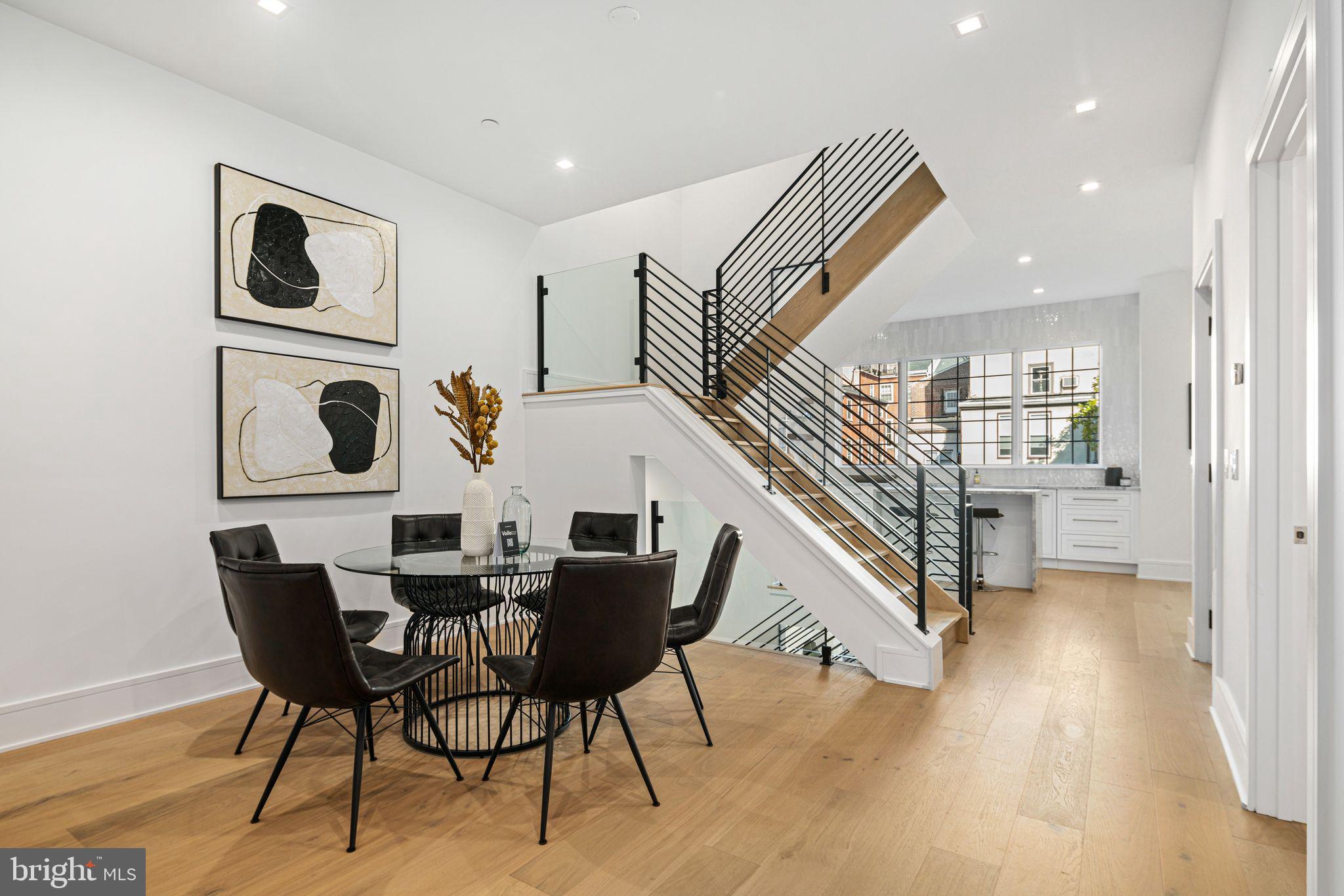 WASHINGTON SQ WEST - Residential