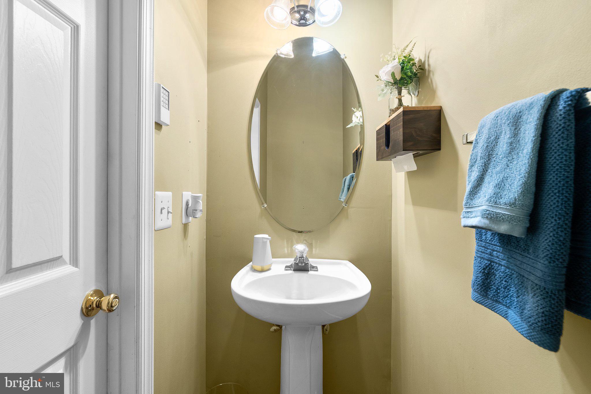 WOODVIEW VILLAGE PLAT 1 - Residential