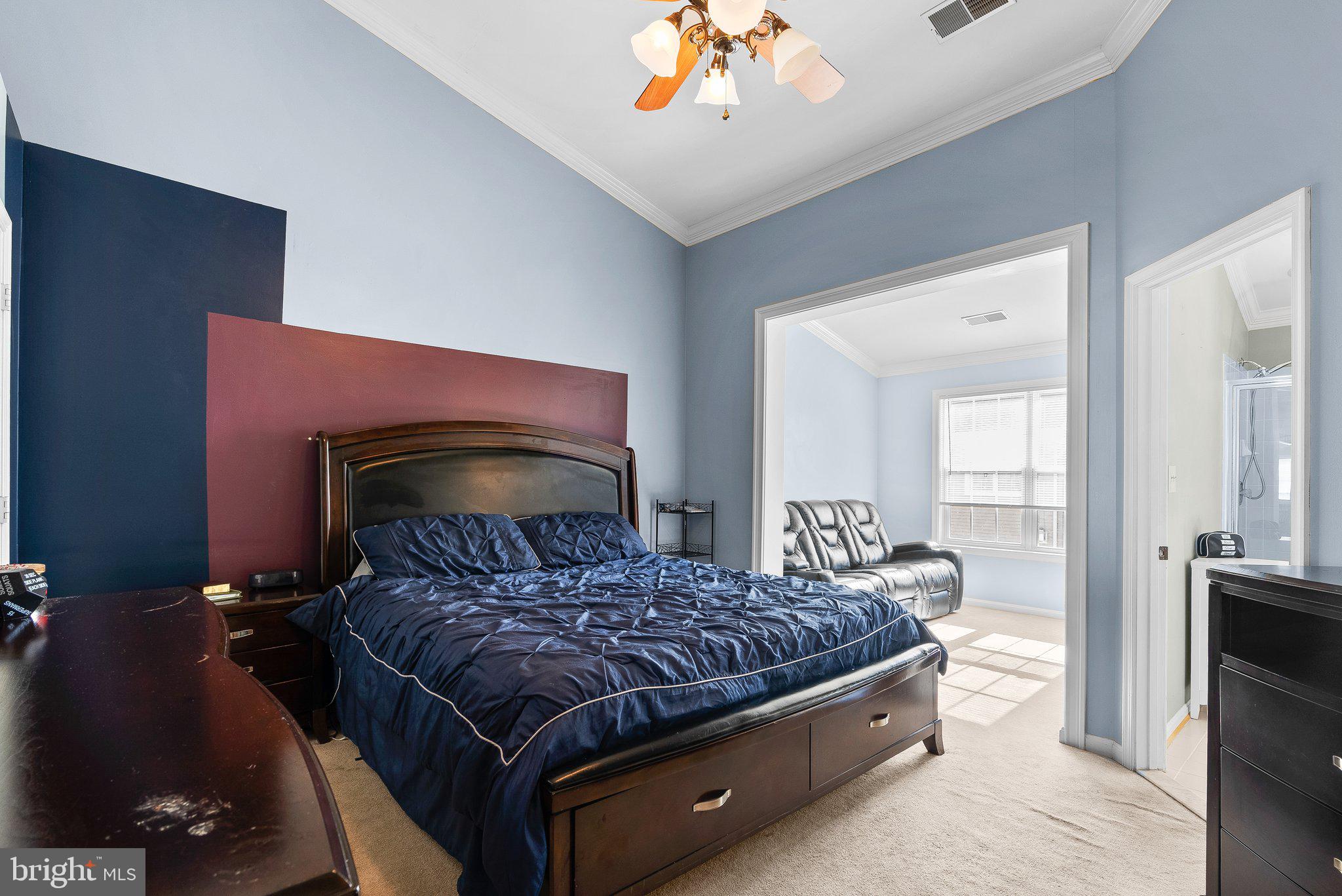 WOODVIEW VILLAGE PLAT 1 - Residential