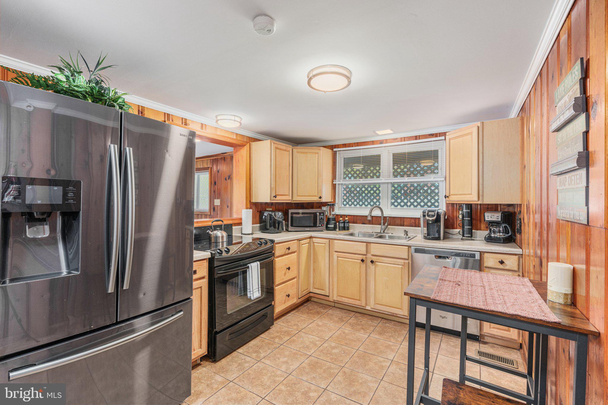 LAKE HARMONY - Residential