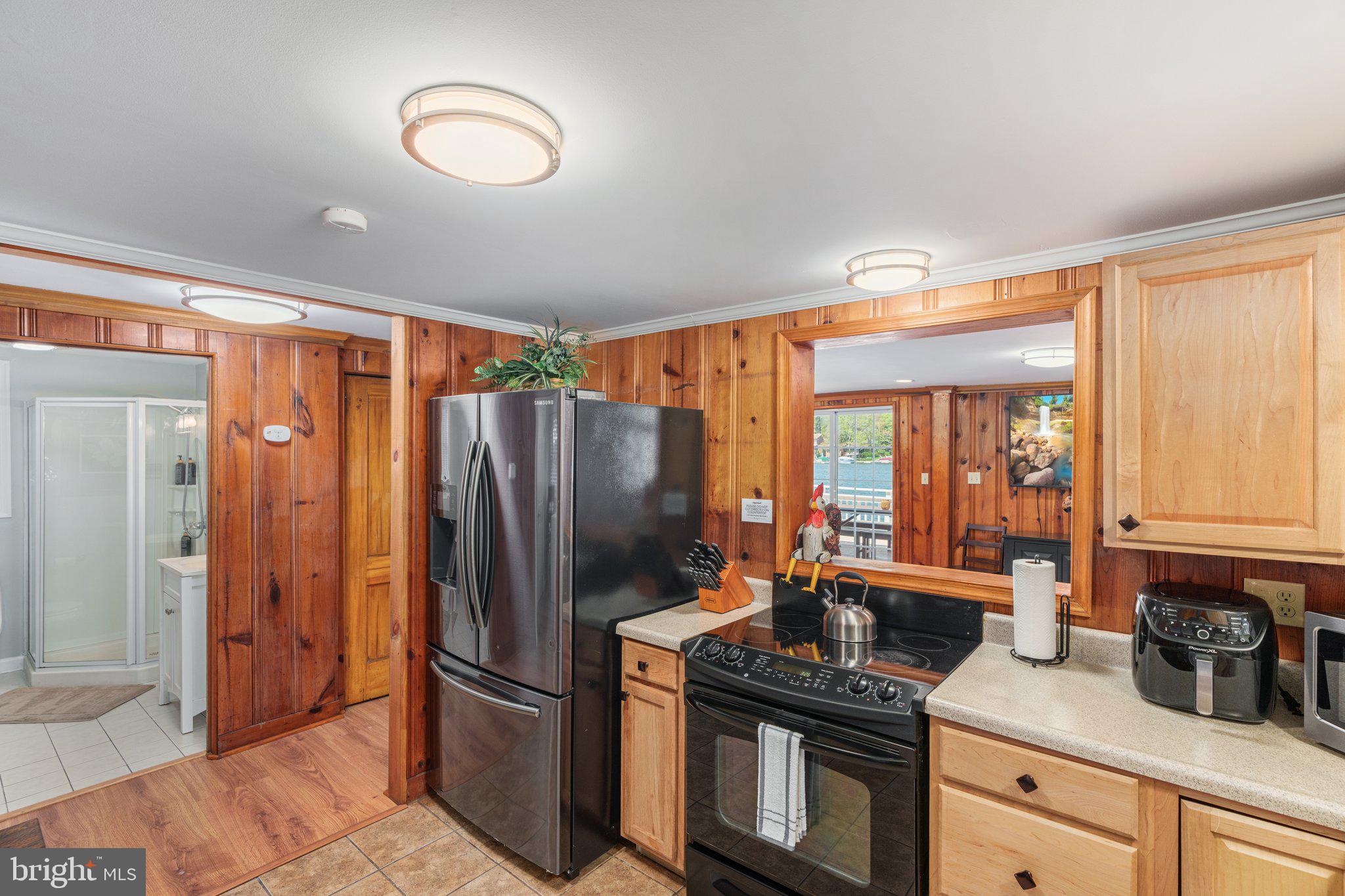 LAKE HARMONY - Residential