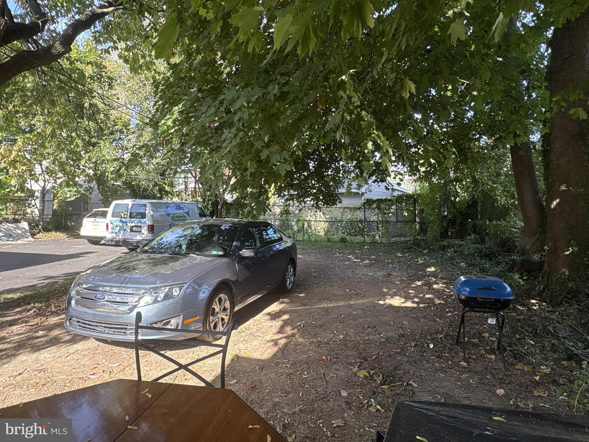 BURHOLME - Commercial Lease