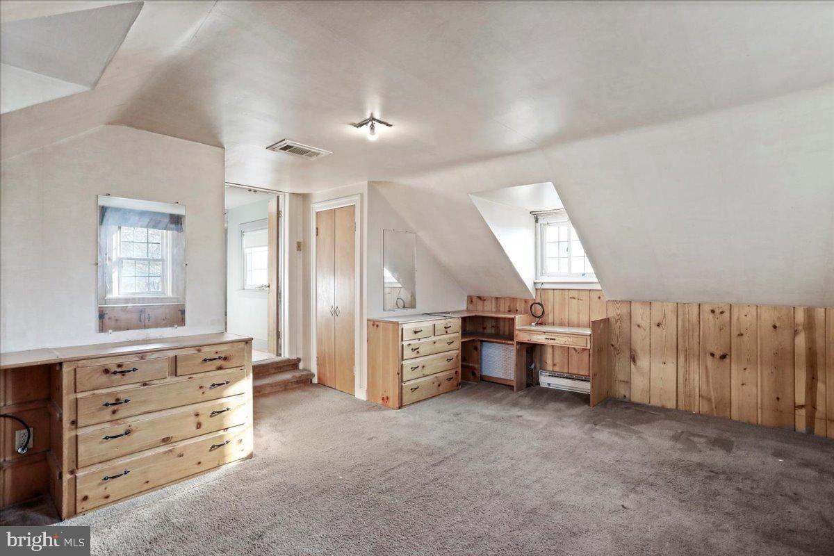 FOUNTAIN HEAD - Residential