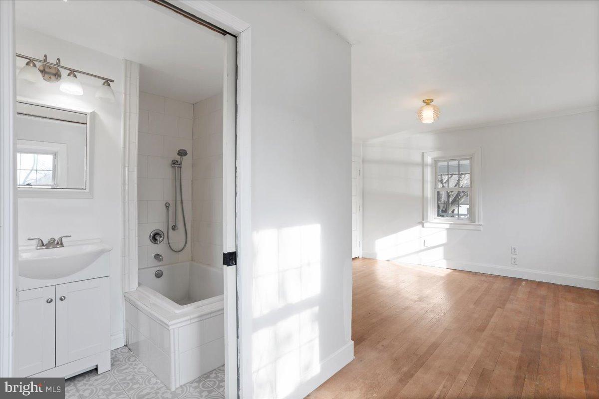 FOUNTAIN HEAD - Residential