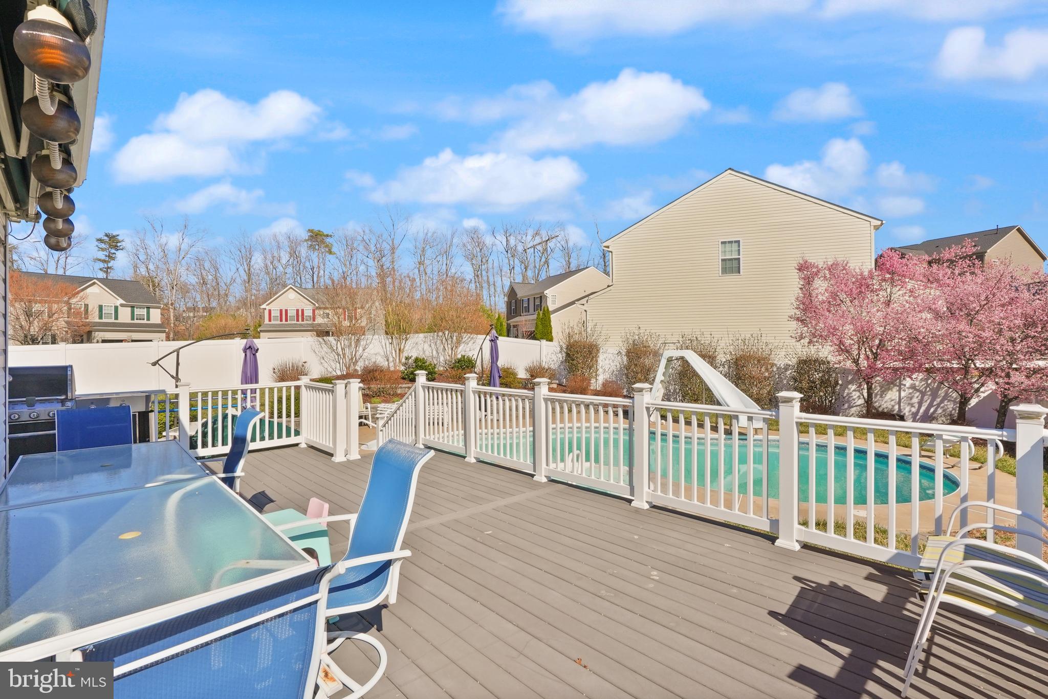 WAYSIDE VILLAGE - Residential