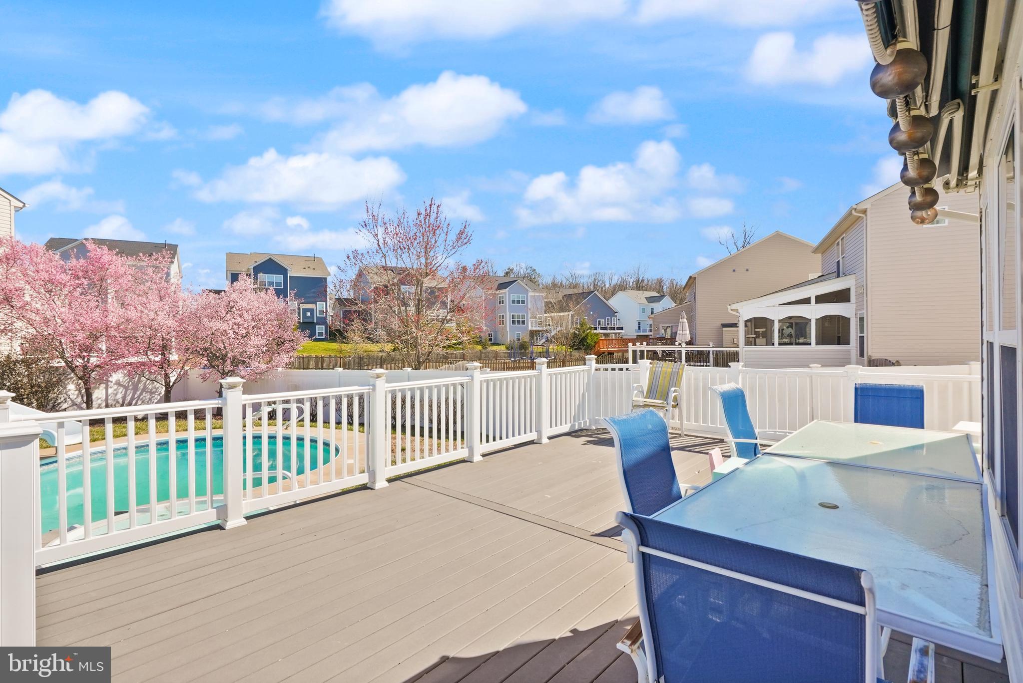 WAYSIDE VILLAGE - Residential