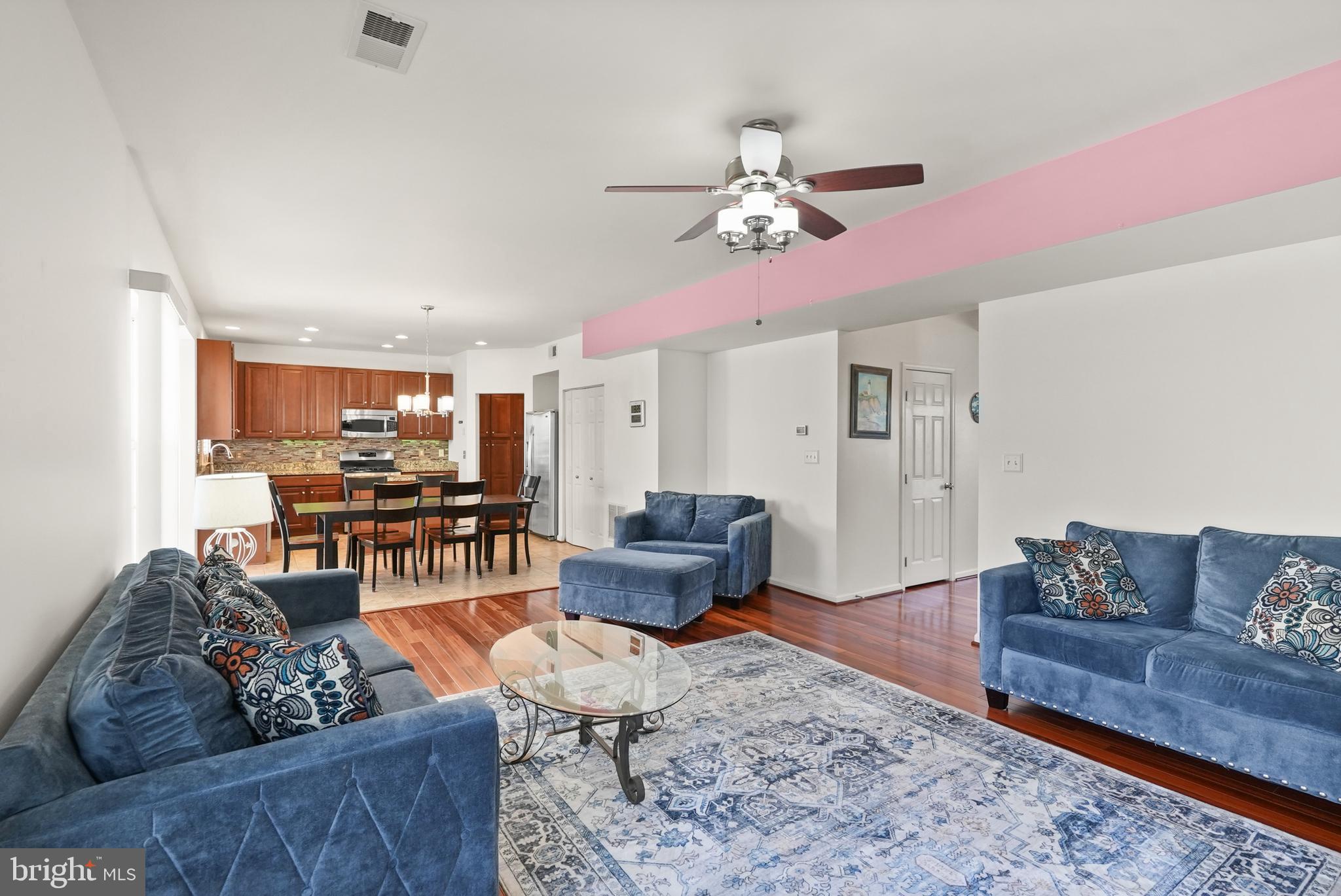 WAYSIDE VILLAGE - Residential