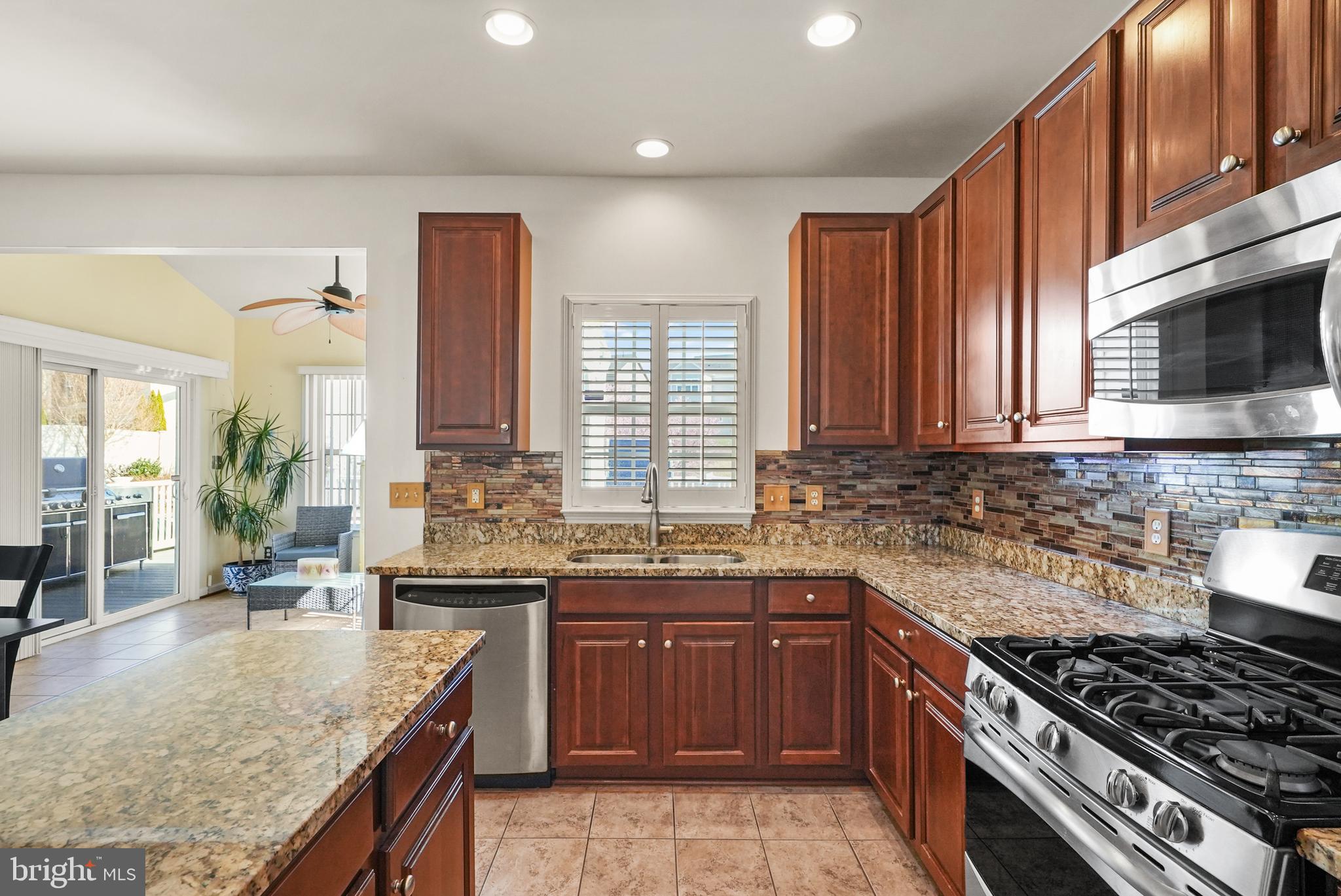 WAYSIDE VILLAGE - Residential