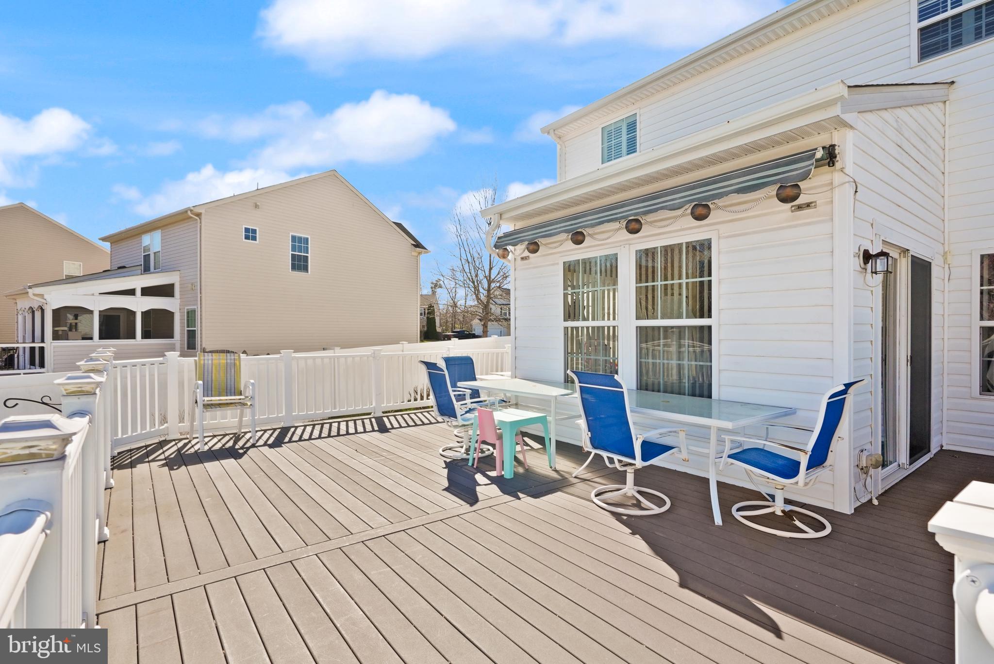 WAYSIDE VILLAGE - Residential