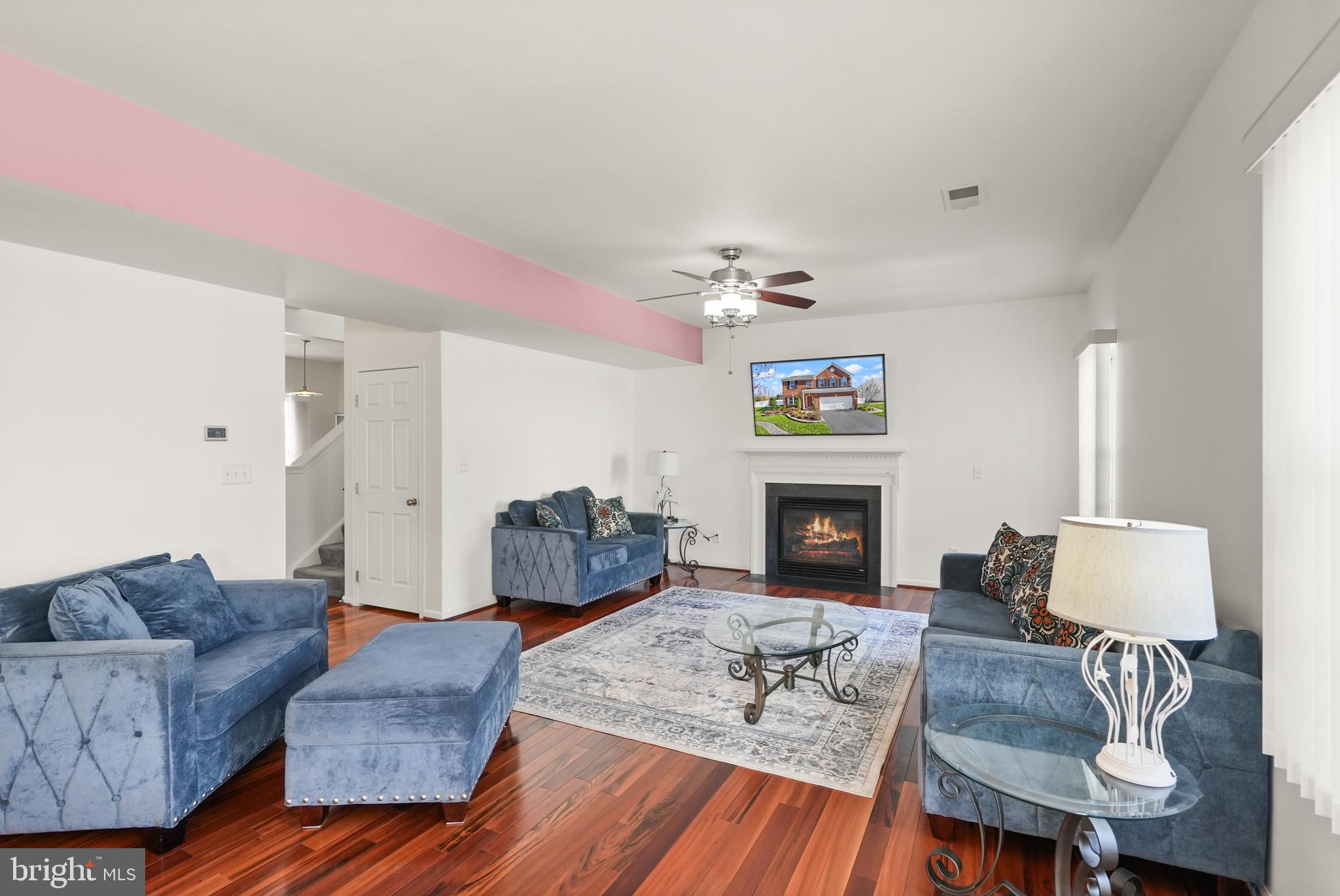 WAYSIDE VILLAGE - Residential