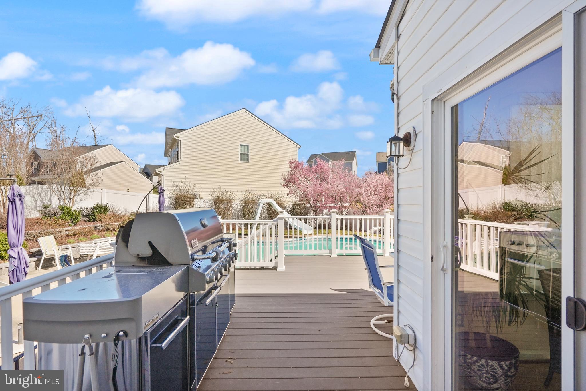 WAYSIDE VILLAGE - Residential