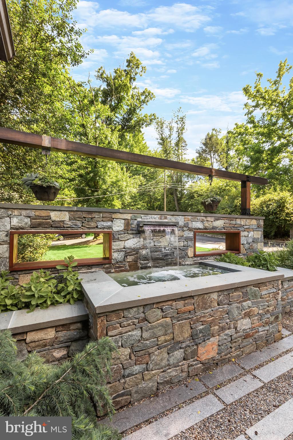 PARKVIEW ESTATES - Residential