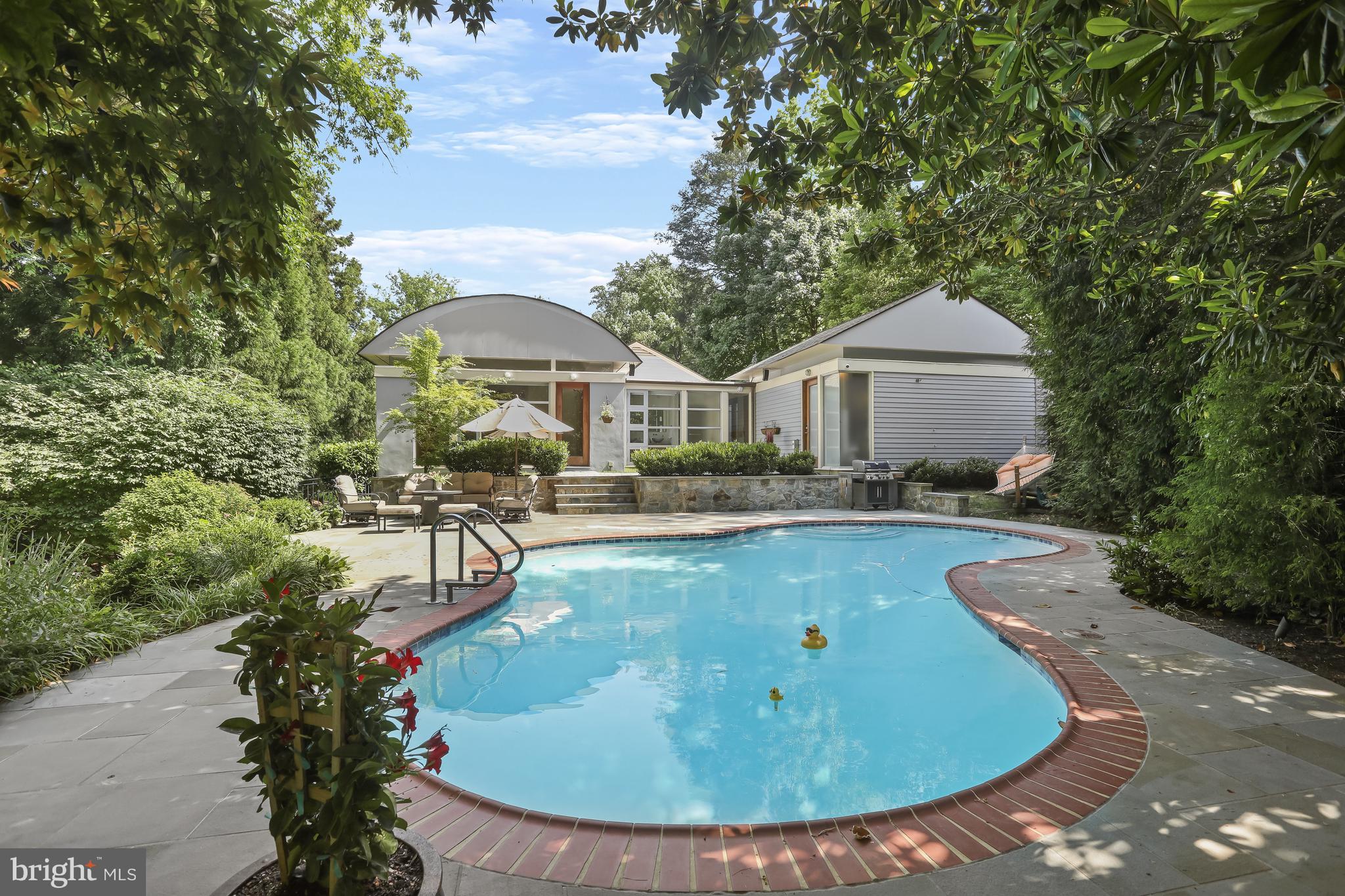 PARKVIEW ESTATES - Residential