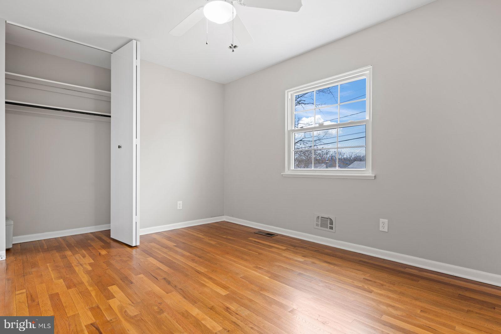 CARROLLWOOD - Residential