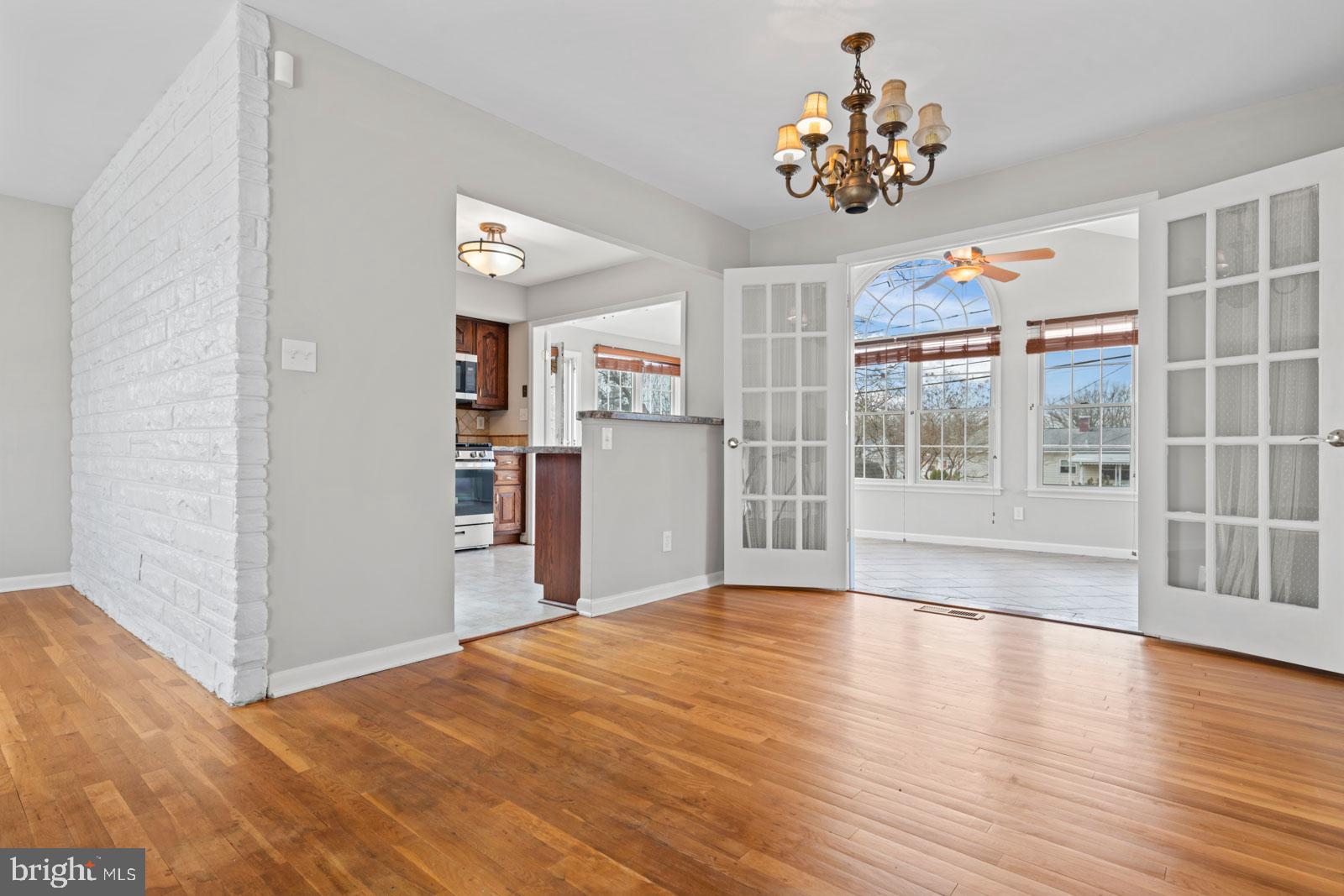 CARROLLWOOD - Residential