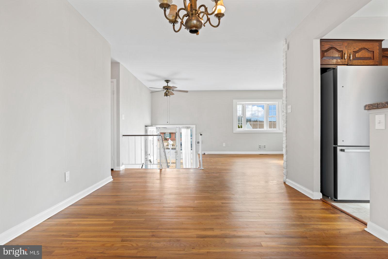 CARROLLWOOD - Residential