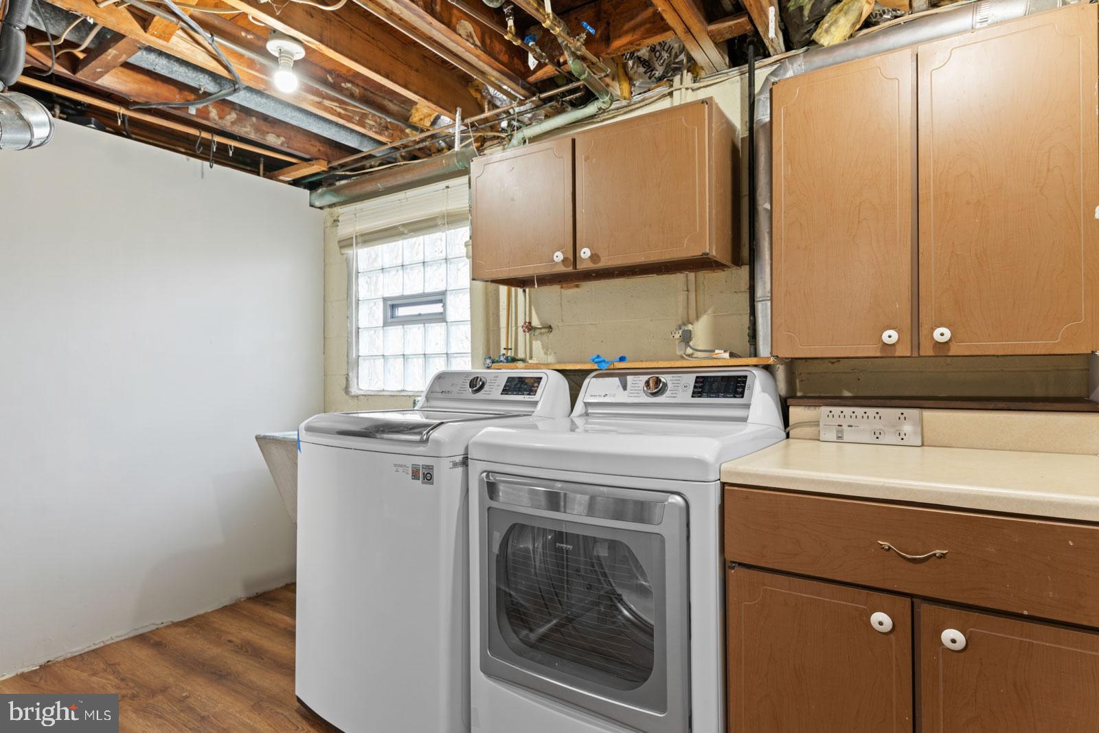 CARROLLWOOD - Residential