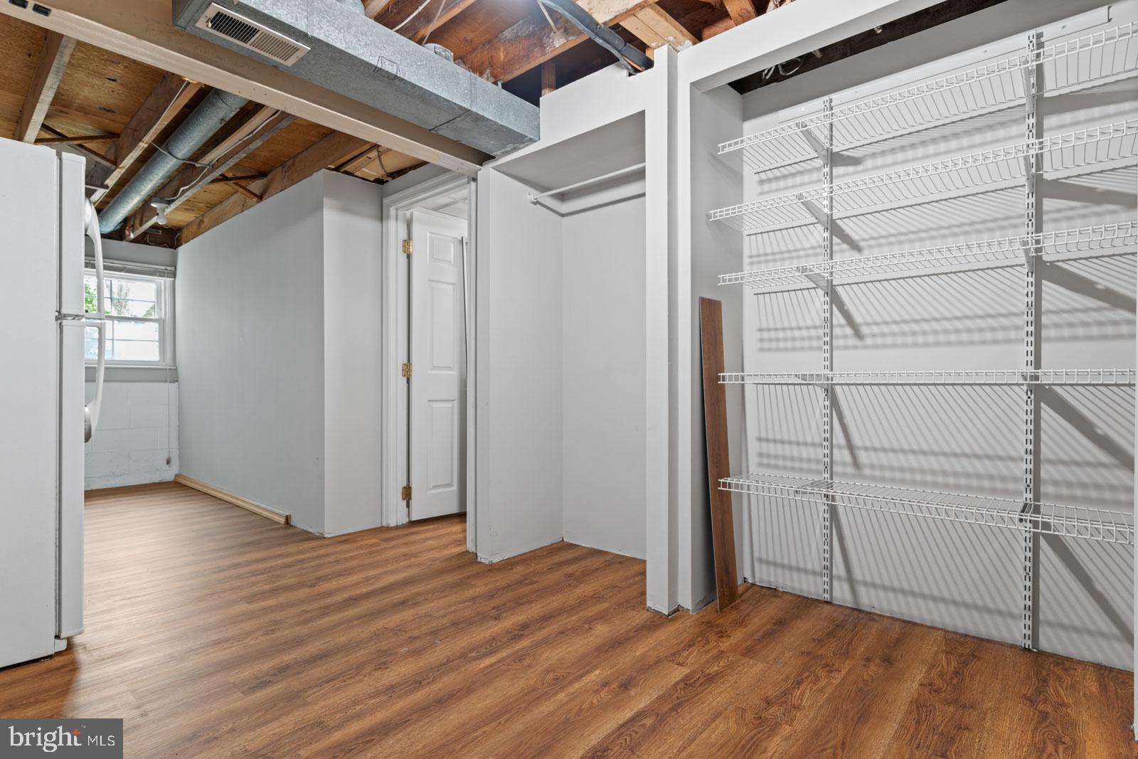 CARROLLWOOD - Residential