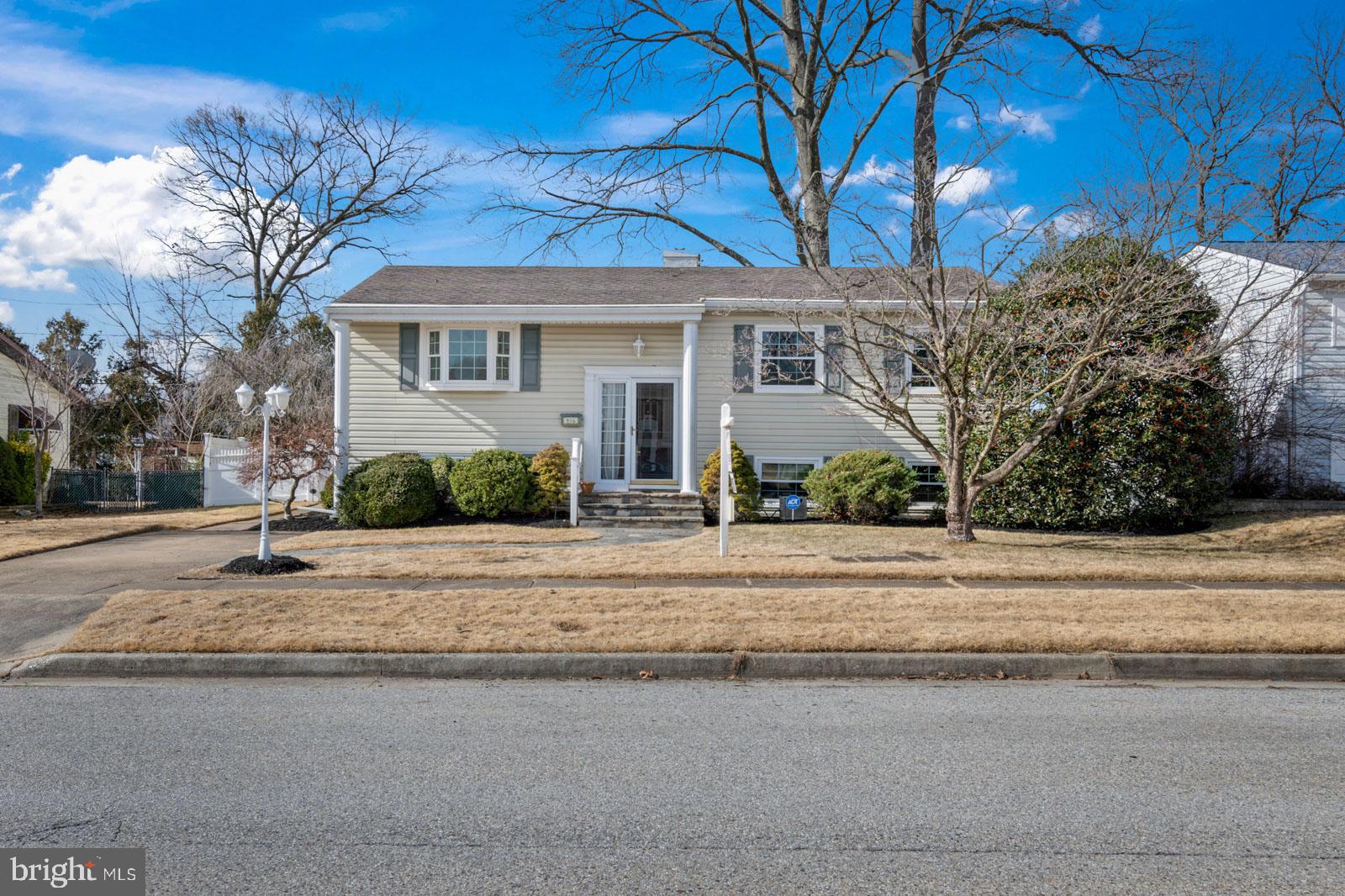 CARROLLWOOD - Residential