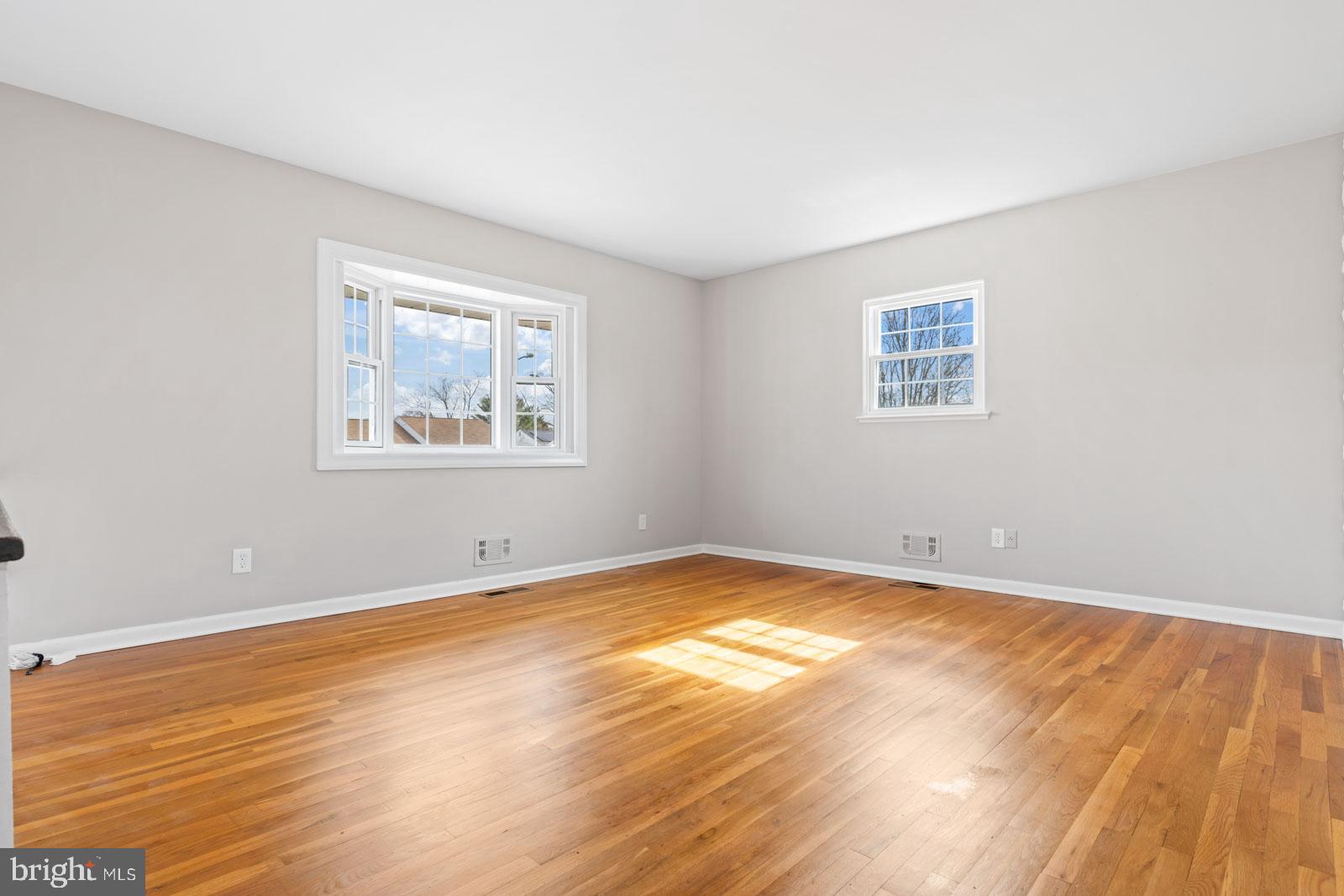 CARROLLWOOD - Residential