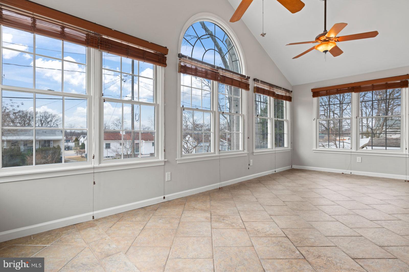 CARROLLWOOD - Residential