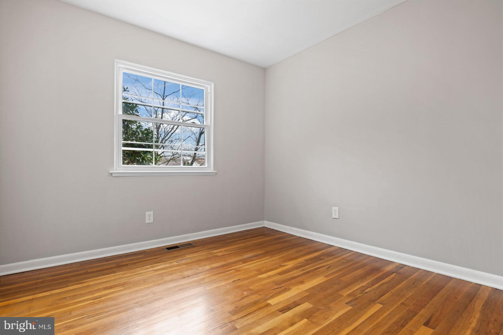 CARROLLWOOD - Residential