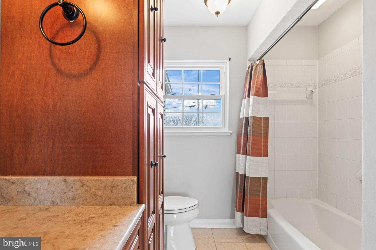 CARROLLWOOD - Residential