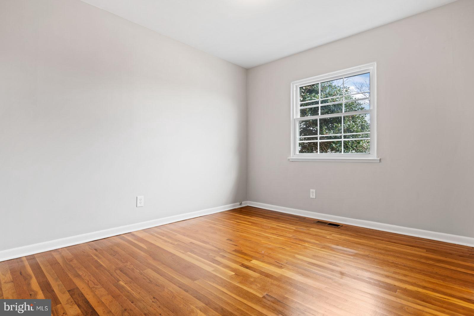 CARROLLWOOD - Residential