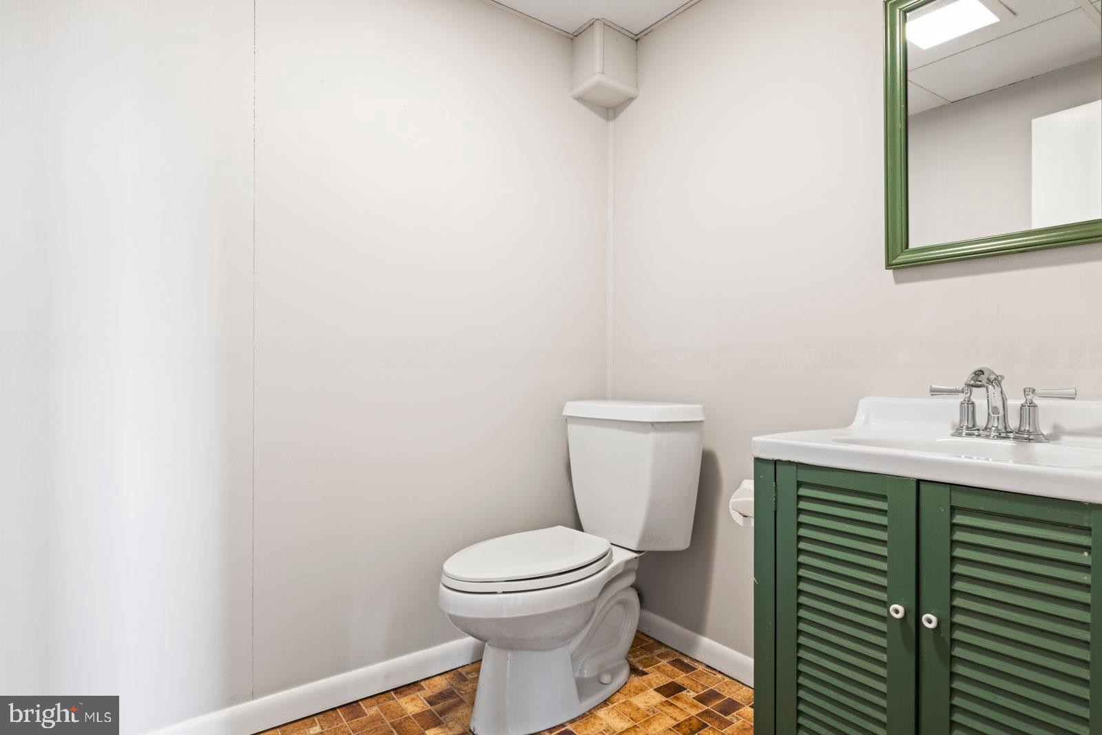 CARROLLWOOD - Residential