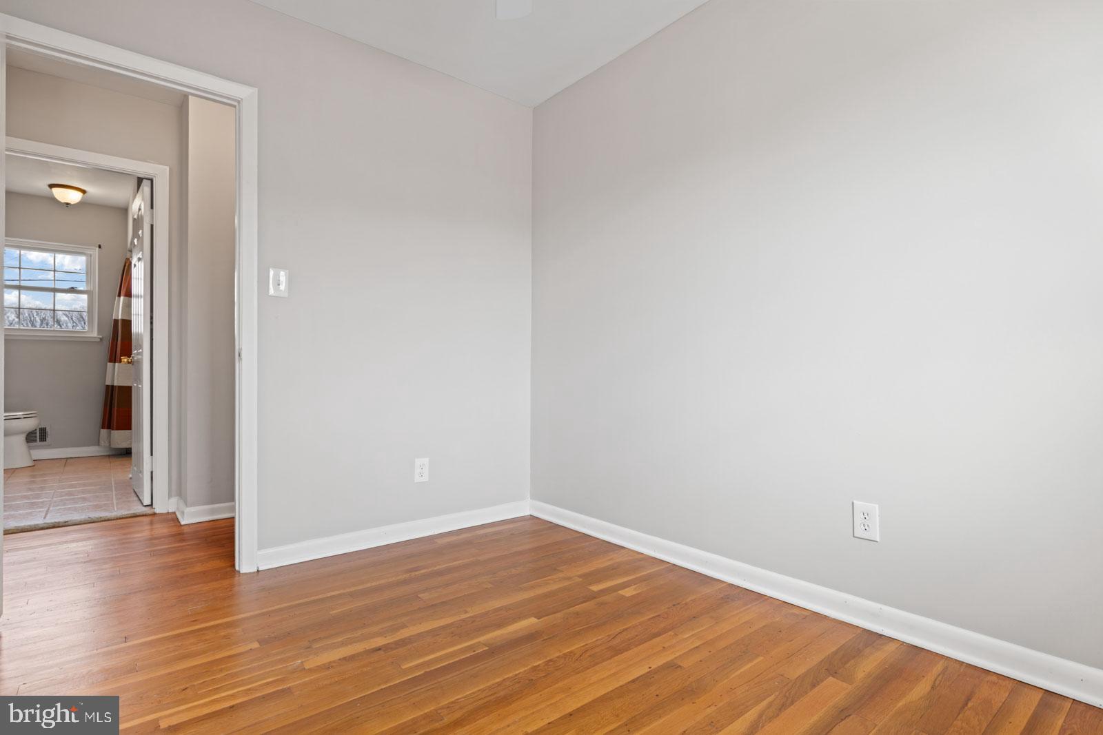 CARROLLWOOD - Residential