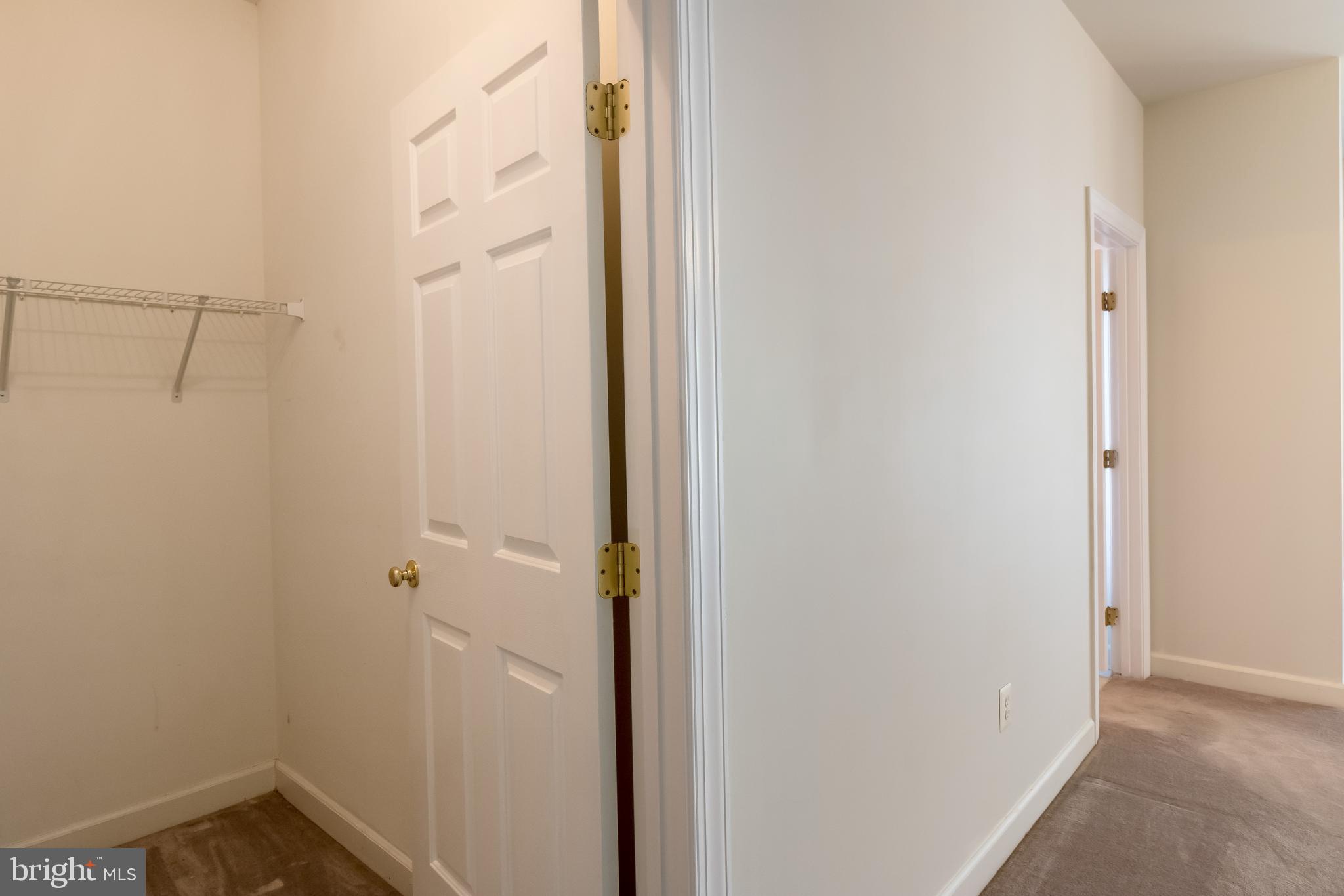 KINGSVIEW VILLAGE - Residential