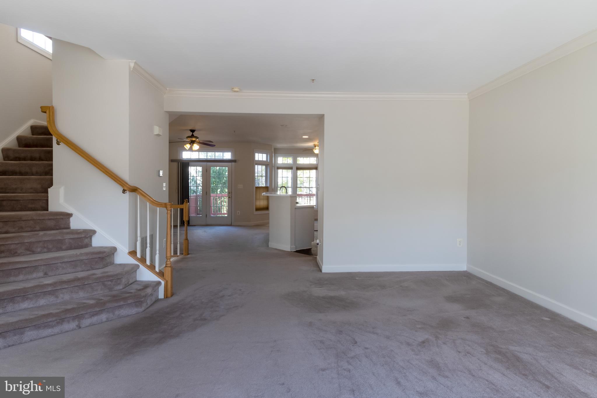 KINGSVIEW VILLAGE - Residential