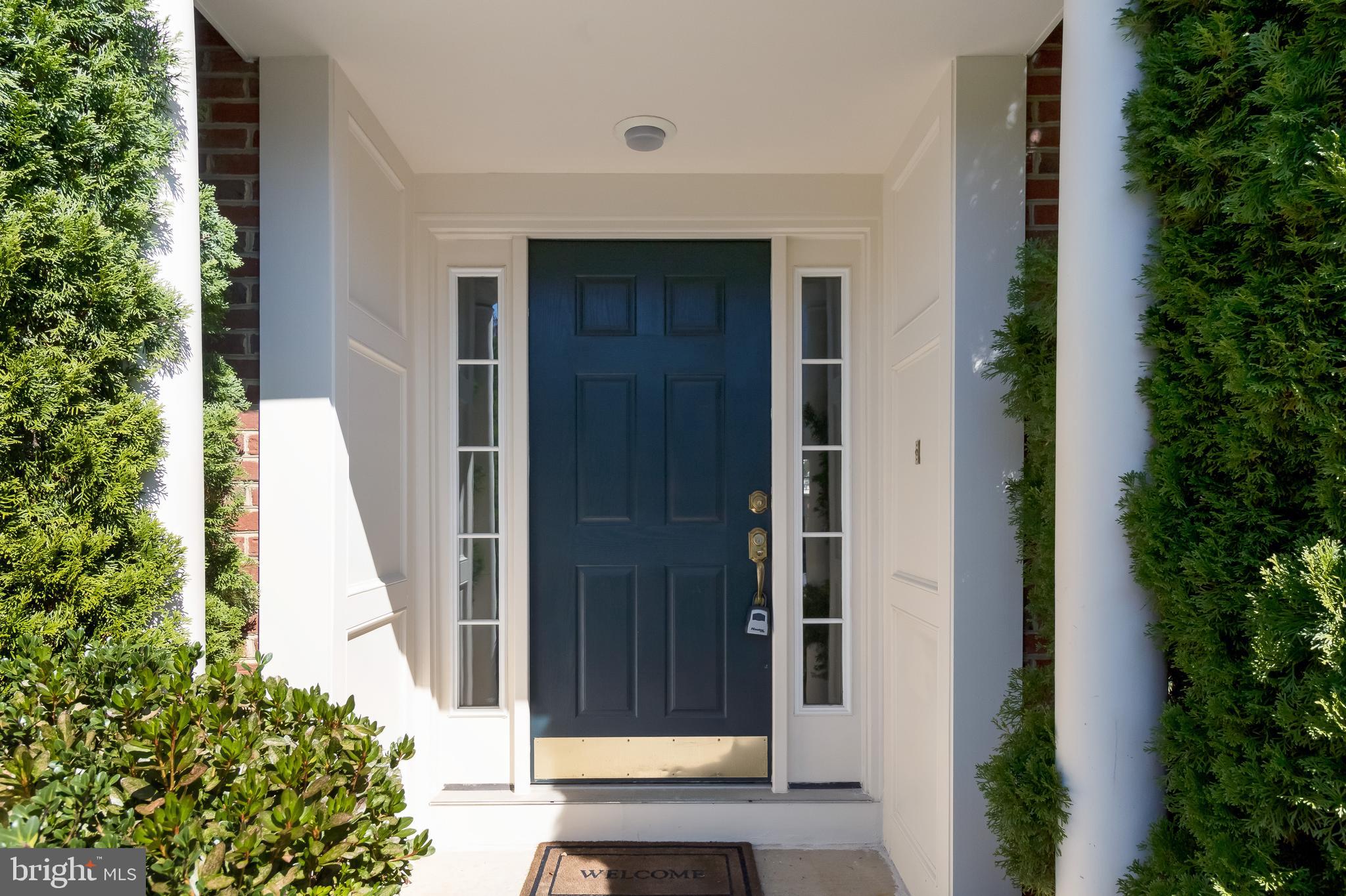 KINGSVIEW VILLAGE - Residential