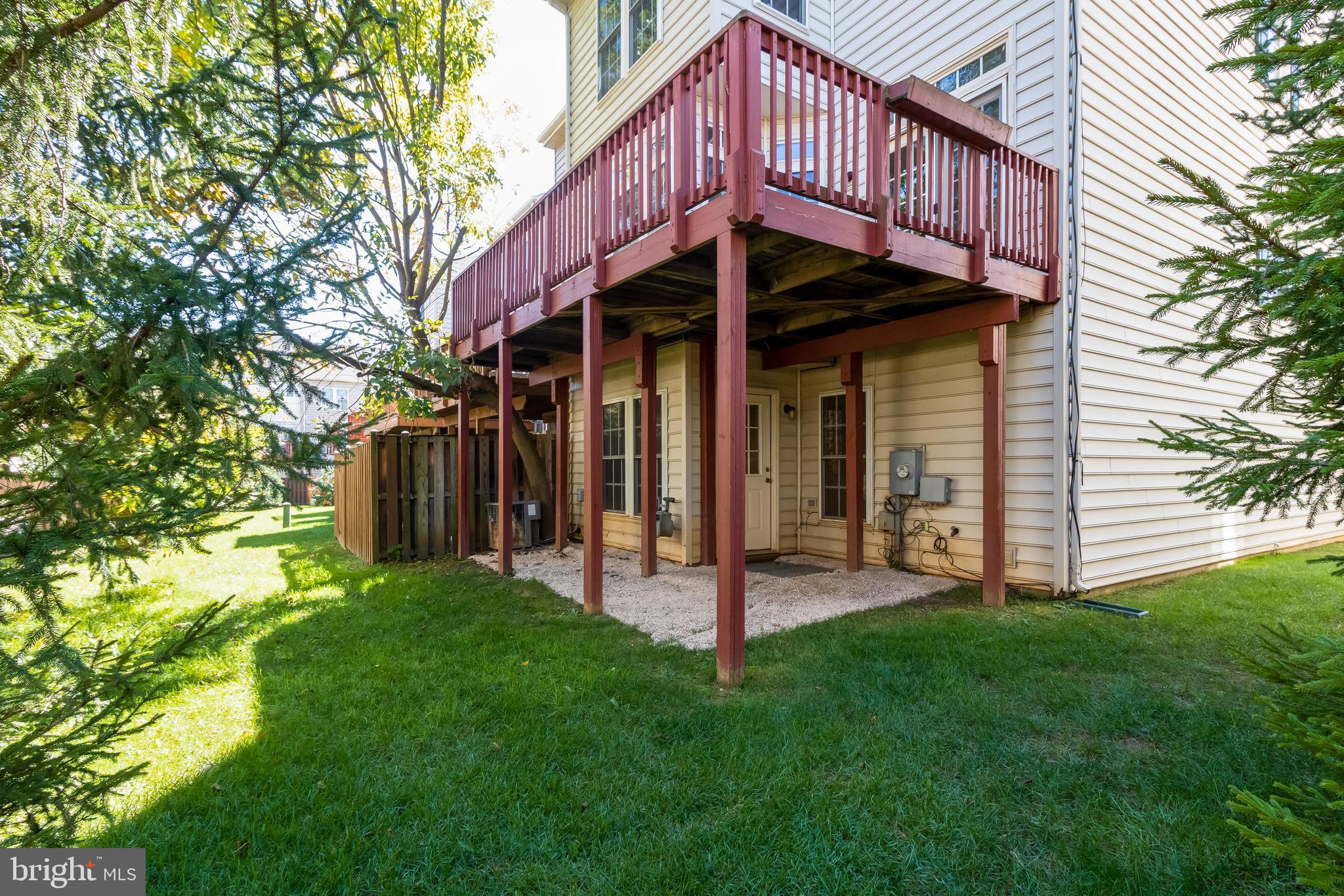 KINGSVIEW VILLAGE - Residential