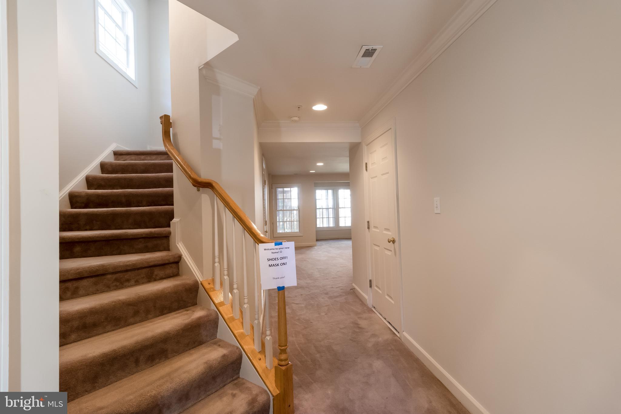 KINGSVIEW VILLAGE - Residential