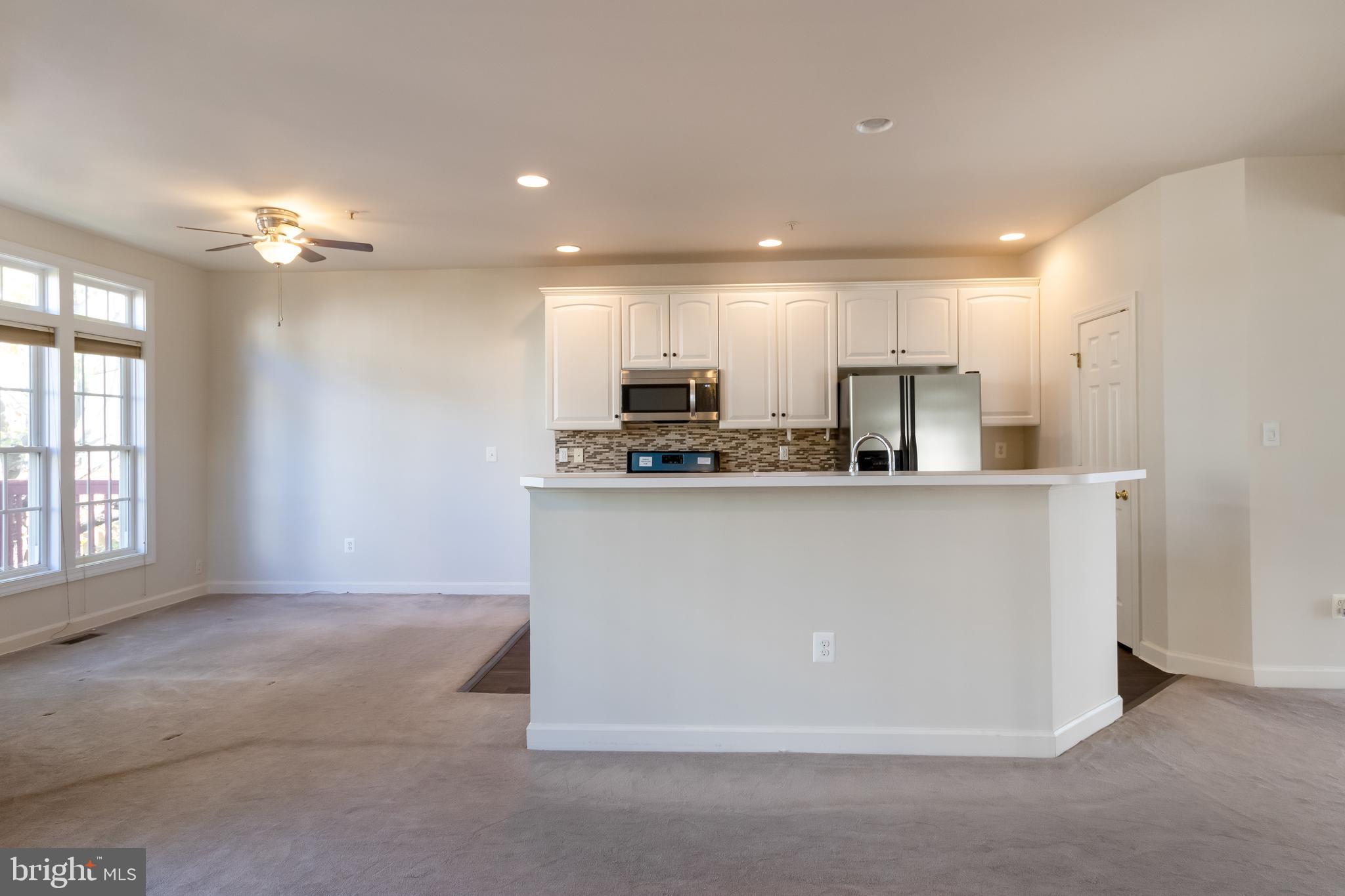 KINGSVIEW VILLAGE - Residential